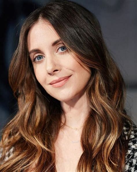 Alison Brie Height, Weight, Age, Body Statistics